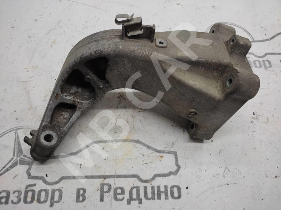 Лапа правая MERCEDES-BENZ E-класс W211/S211 (2002 - 2006) фото 1 &mdash; Разборка Мерседес