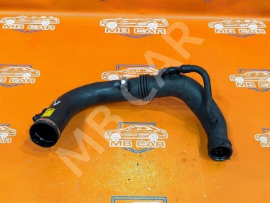 Патрубок воздушный MERCEDES-BENZ C-класс W204/S204 (2006 - 2011) — Разборка Мерседес