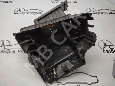 Корпус блока предохранителей MERCEDES-BENZ E-класс W210/S210 (1995 - 1999) — Разборка Мерседес