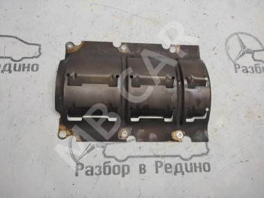 Маслоотражатель MERCEDES-BENZ CLS-класс C219 (2004 - 2008) — Разборка Мерседес