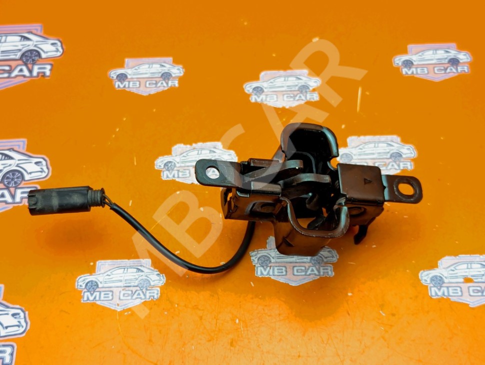 Замок капота MERCEDES-BENZ S-класс W221 рестайлинг (2009 - 2013) фото 1 — Разборка Мерседес