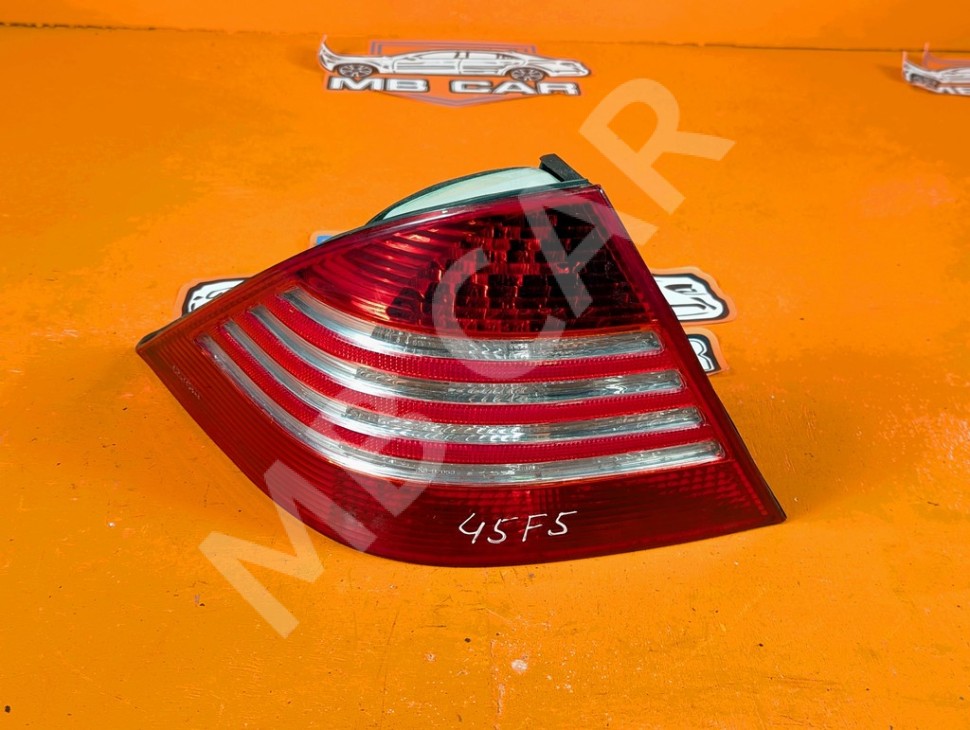 Фонарь задний левый MERCEDES-BENZ S-класс W220 (1998 - 2005) фото 1 &mdash; Разборка Мерседес