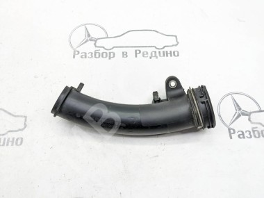 Патрубок интеркулера MERCEDES-BENZ C-класс W204/S204 (2006 - 2011) — Разборка Мерседес