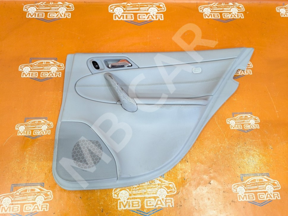 Карта двери задняя правая MERCEDES-BENZ C-класс W203/S203/CL203 (2000 - 2004) фото 1 — Разборка Мерседес