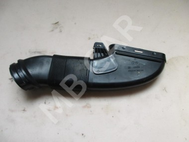 Патрубок воздушный MERCEDES-BENZ C-класс W205/S205/C205/A205 (2014 - 2018) — Разборка Мерседес