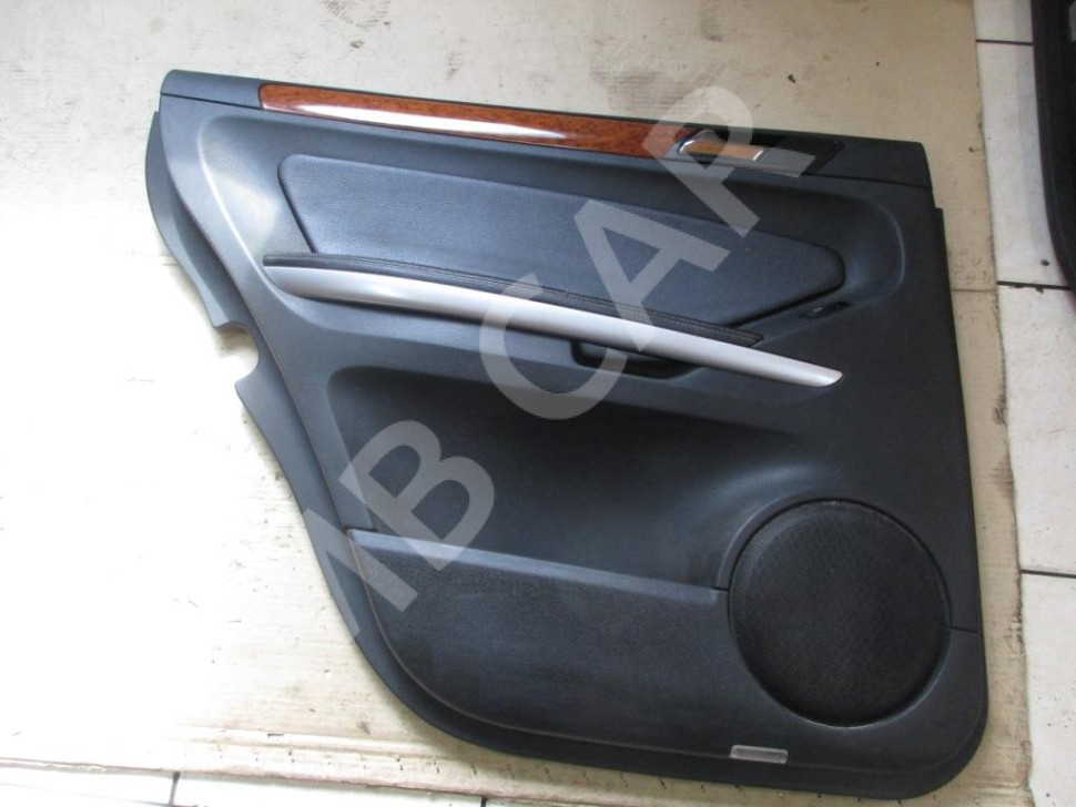 Карта двери задняя левая MERCEDES-BENZ GL-класс X164 (2006 - 2009) фото 1 &mdash; Разборка Мерседес