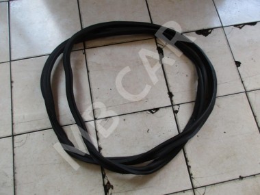 Уплотнитель крышки багажника MERCEDES-BENZ GLE-класс Coupe C292 (2015 - 2019) — Разборка Мерседес