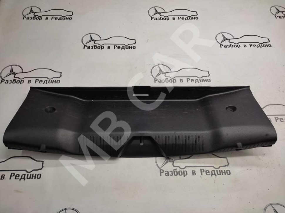 Накладка замка багажника MERCEDES-BENZ C-класс W205/S205/C205/A205 (2014 - 2018) фото 1 — Разборка Мерседес