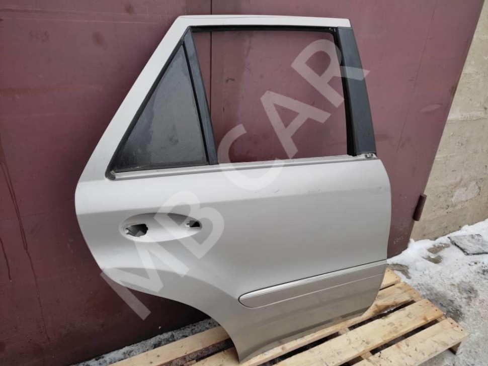 Дверь задняя правая MERCEDES-BENZ M-класс W164 (2005 - 2008) фото 1 — Разборка Мерседес