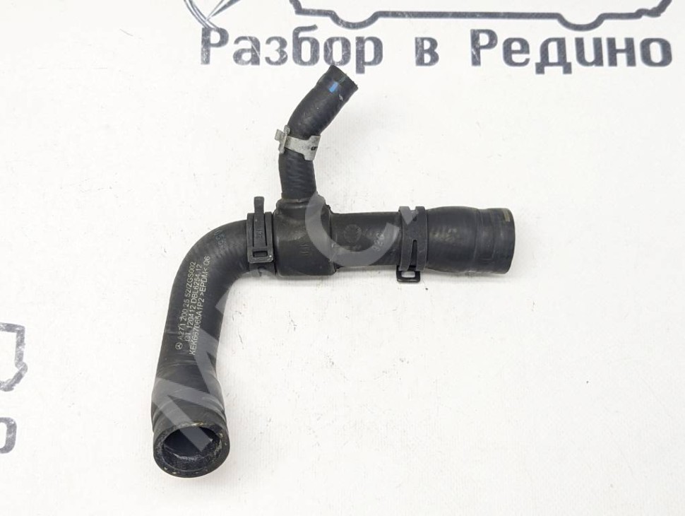 Патрубок ОЖ MERCEDES-BENZ C-класс W204/S204 (2006 - 2011) фото 1 — Разборка Мерседес