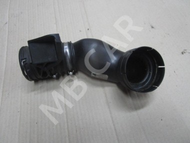 Патрубок интеркулера MERCEDES-BENZ C-класс W204/S204 (2006 - 2011) — Разборка Мерседес
