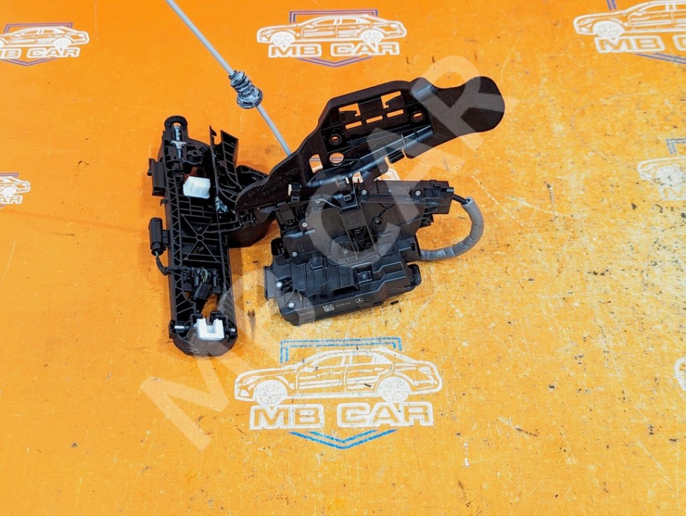 Замок двери задней правой MERCEDES-BENZ GLE-класс W166 (2015 - 2018) фото 1 — Разборка Мерседес