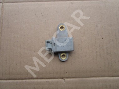 Датчик ускорения MERCEDES-BENZ E-класс W124/S124/C124/A124 (1984 - 1997) — Разборка Мерседес