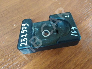 Крепежная пластина MERCEDES-BENZ M-класс W164 (2005 - 2008) — Разборка Мерседес