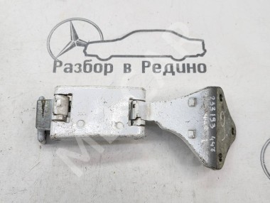 Петля двери MERCEDES-BENZ V-класс W447 (2014 - 2025) — Разборка Мерседес