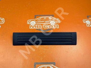 Накладка порога внутренняя MERCEDES-BENZ R-класс W251 (2005 - 2007) — Разборка Мерседес