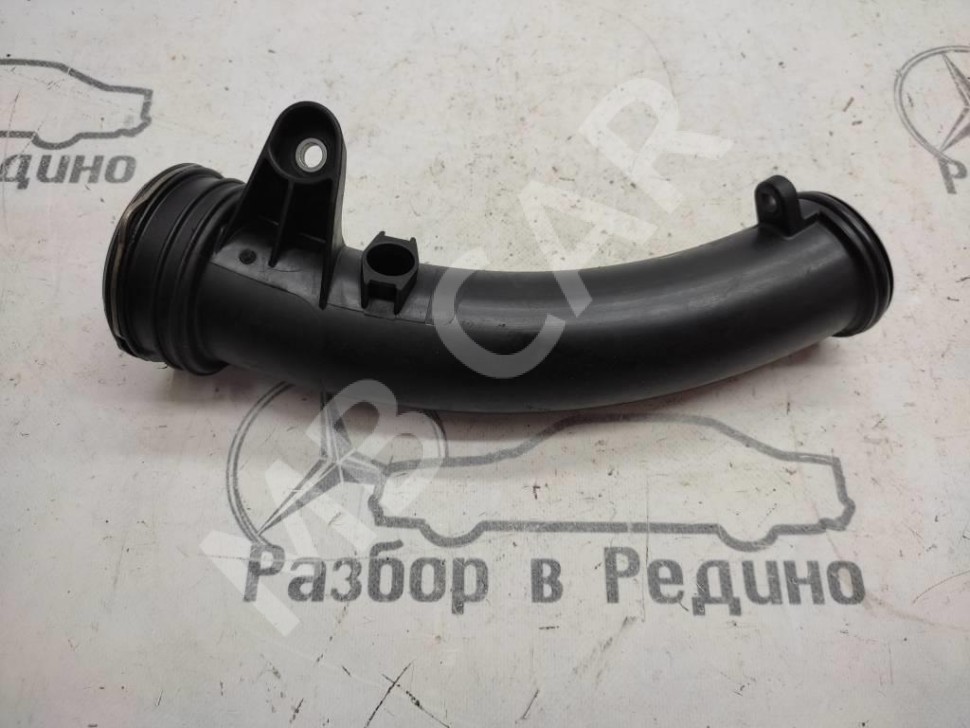 Патрубок интеркулера MERCEDES-BENZ E-класс W211/S211 (2002 - 2006) фото 1 — Разборка Мерседес