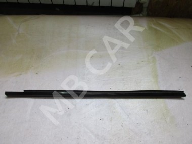 Молдинг стекла двери MERCEDES-BENZ E-класс W210/S210 рестайлинг (1999 - 2003) — Разборка Мерседес