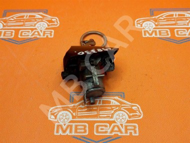 Личинки дверей MERCEDES-BENZ E-класс W212/S212/C207/A207 рестайлинг (2013 - 2016) — Разборка Мерседес