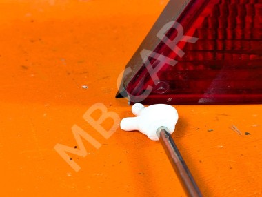 Фонарь задний правый MERCEDES-BENZ S-класс W220 (1998 - 2005) &mdash; Разборка Мерседес