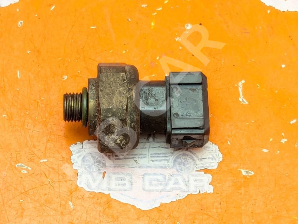 Датчик давления MERCEDES-BENZ S-класс W220 (1998 - 2005) фото 1 &mdash; Разборка Мерседес