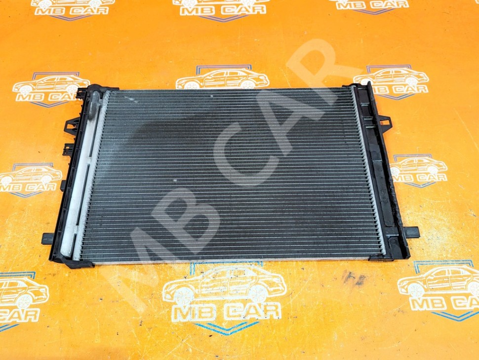 Радиатор кондиционера MERCEDES-BENZ A-класс W176 (2012 - 2015) фото 1 &mdash; Разборка Мерседес
