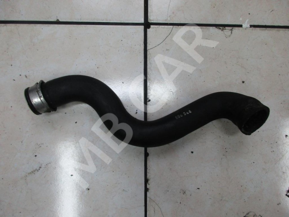 Патрубок радиатора MERCEDES-BENZ E-класс W211/S211 (2002 - 2006) фото 1 — Разборка Мерседес