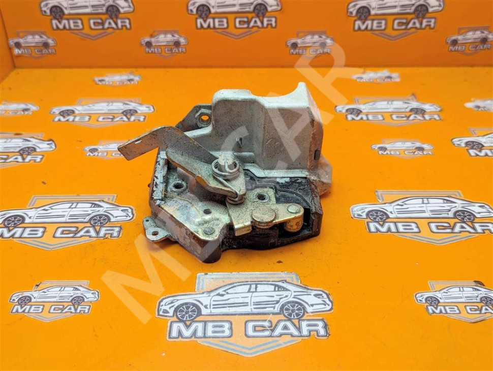 Замок двери задней левой MERCEDES-BENZ W124 W124/S124/C124/A124 (1984 - 1993) фото 1 — Разборка Мерседес