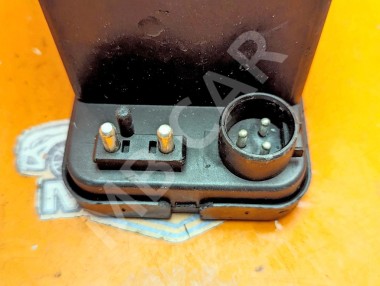 Компрессор центрального замка MERCEDES-BENZ E-класс W124/S124/C124/A124 (1984 - 1997) — Разборка Мерседес