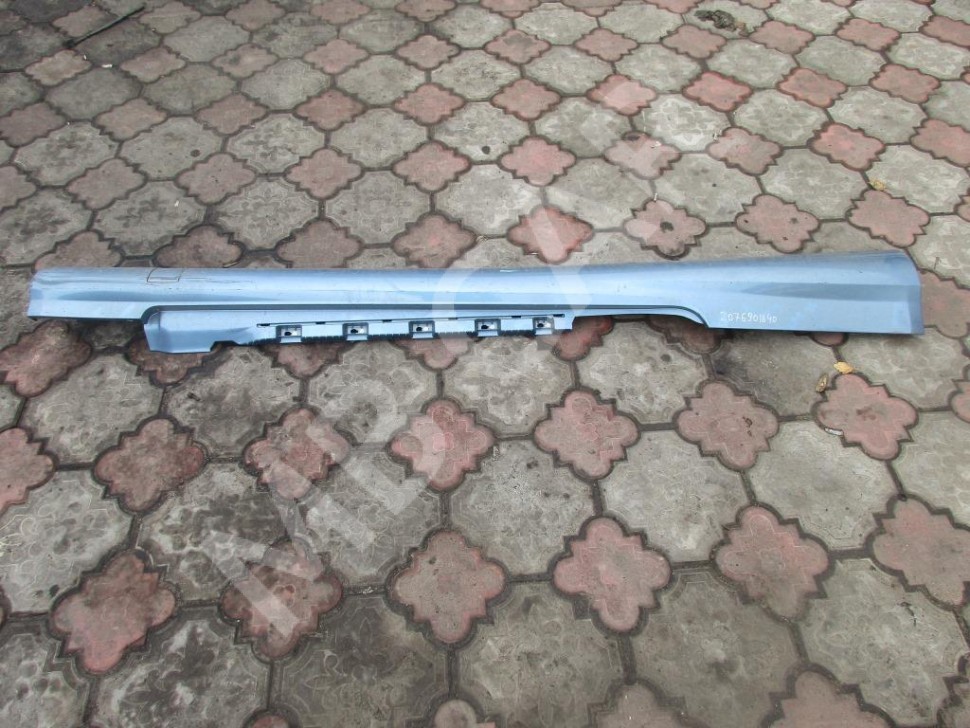 Порог пластиковый правый MERCEDES-BENZ E-класс W212/S212/C207/A207 (2009 - 2013) фото 1 &mdash; Разборка Мерседес