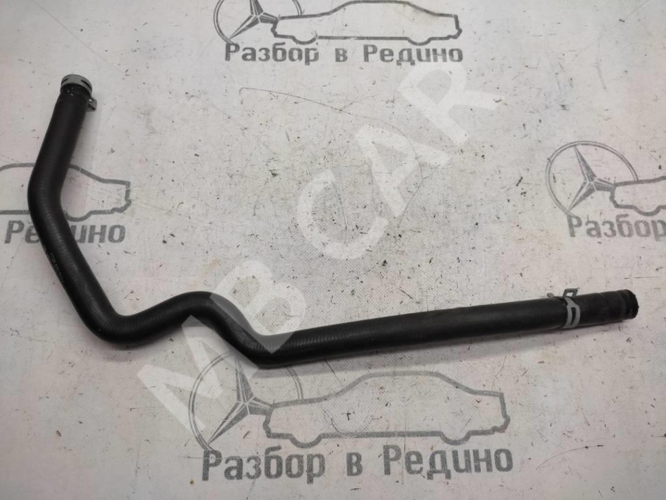 Патрубок ОЖ MERCEDES-BENZ S-класс W220 (1998 - 2005) фото 1 — Разборка Мерседес