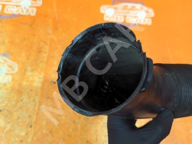 Патрубок воздушный MERCEDES-BENZ S-класс W220 (1998 - 2005) — Разборка Мерседес