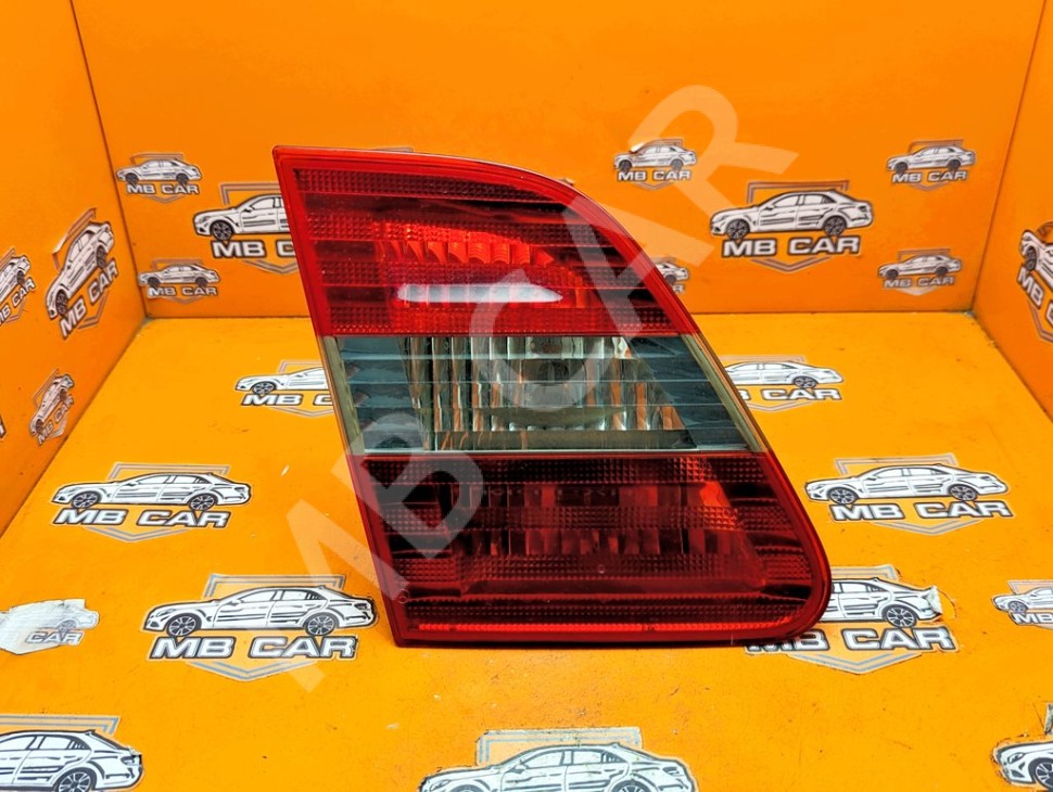 Фонарь крышки багажника MERCEDES-BENZ B-класс W245 (2005 - 2009) фото 1 &mdash; Разборка Мерседес
