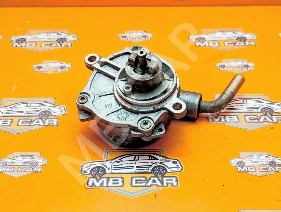 Насос вакуумный MERCEDES-BENZ E-класс W210/S210 рестайлинг (1999 - 2003) фото 1 — Разборка Мерседес