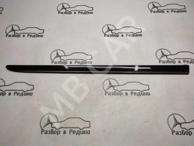 Молдинг двери MERCEDES-BENZ R-класс W251 (2005 - 2007) — Разборка Мерседес