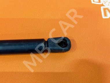 Амортизатор крышки багажника MERCEDES-BENZ M-класс W163 (1997 - 2001) — Разборка Мерседес