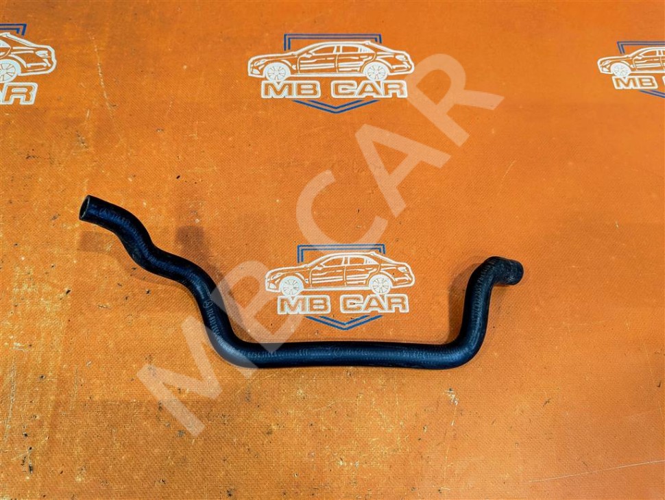 Патрубок ОЖ MERCEDES-BENZ W124 W124/S124/C124/A124 (1984 - 1993) фото 1 — Разборка Мерседес