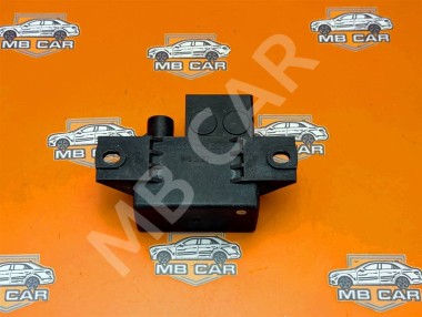 Реле зарядки аккумулятора MERCEDES-BENZ CLS-класс C219 (2004 - 2008) — Разборка Мерседес