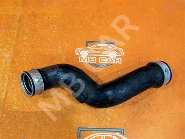 Патрубок интеркулера MERCEDES-BENZ C-класс W203/S203/CL203 (2000 - 2004) — Разборка Мерседес