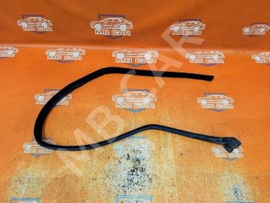 Уплотнитель стекла двери MERCEDES-BENZ S-класс W140 рестайлинг (1994 - 1999) — Разборка Мерседес