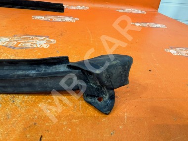 Уплотнитель стекла двери MERCEDES-BENZ S-класс W140 рестайлинг (1994 - 1999) — Разборка Мерседес