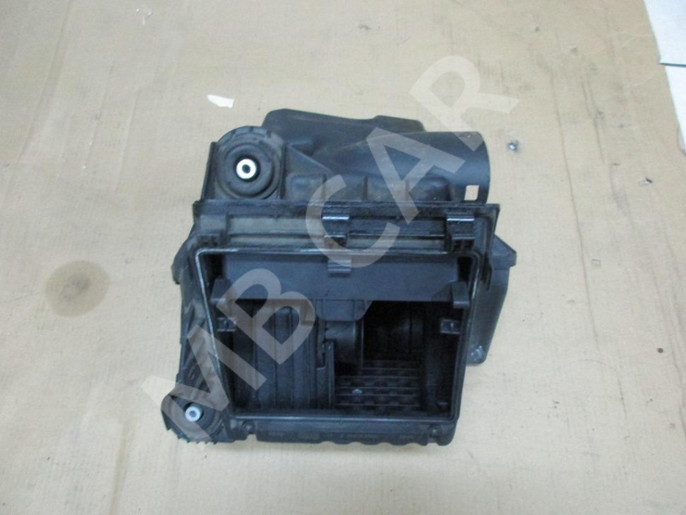 Корпус воздушного фильтра MERCEDES-BENZ B-класс W245 (2005 - 2009) фото 1 — Разборка Мерседес