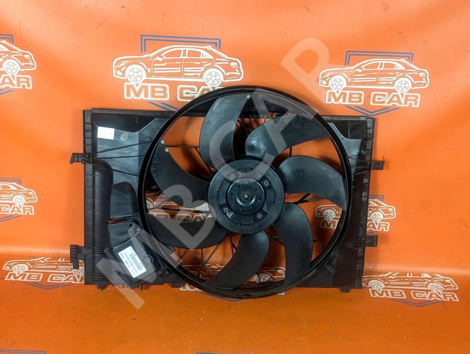 Вентилятор основной MERCEDES-BENZ C-класс W203/S203/CL203 (2000 - 2004) фото 1 &mdash; Разборка Мерседес