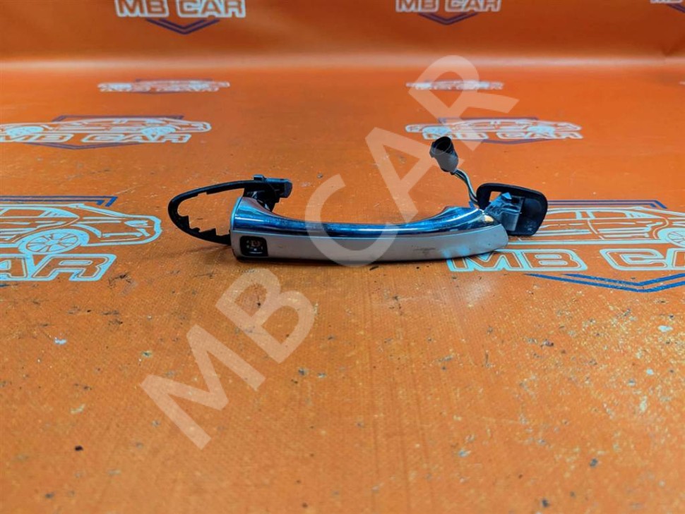 Ручка двери наружняя MERCEDES-BENZ S-класс W220 рестайлинг (2002 - 2005) фото 1 &mdash; Разборка Мерседес