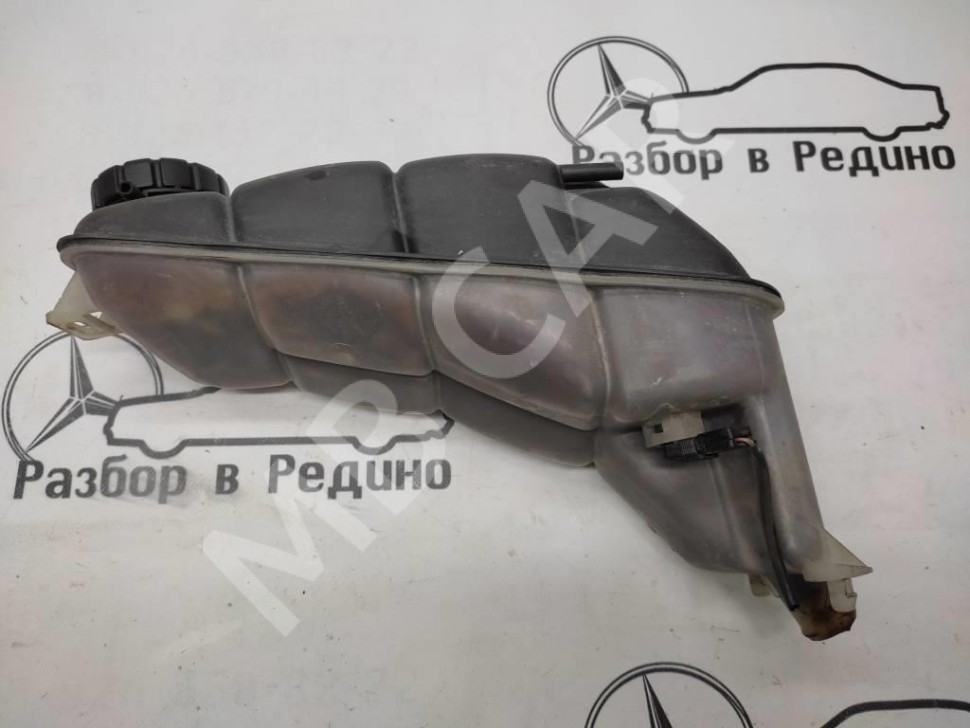 Бачок расширительный MERCEDES-BENZ E-класс W210/S210 (1995 - 1999) фото 1 — Разборка Мерседес