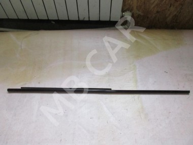 Молдинг стекла двери MERCEDES-BENZ E-класс W210/S210 рестайлинг (1999 - 2003) — Разборка Мерседес