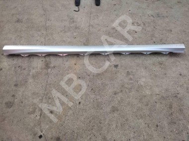 Порог пластиковый левый MERCEDES-BENZ R-класс W251 (2005 - 2007) — Разборка Мерседес