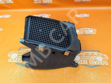 Воздухозаборник MERCEDES-BENZ R-класс W251 (2005 - 2007) — Разборка Мерседес