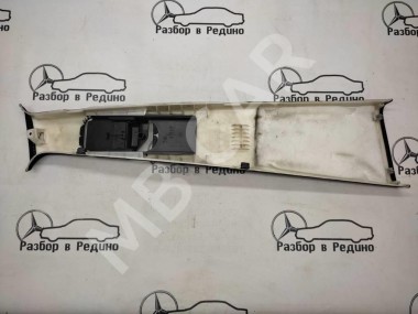 Накладка средней стойки MERCEDES-BENZ M-класс W164 рестайлинг (2008 - 2011) — Разборка Мерседес