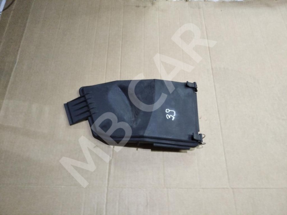 Крышка блока предохранителей MERCEDES-BENZ C-класс W203/S203/CL203 (2000 - 2004) фото 1 — Разборка Мерседес